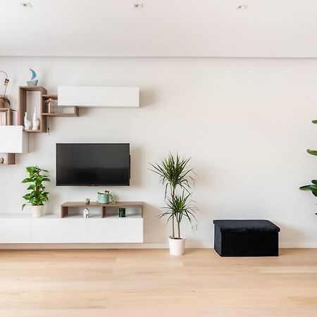 European Heart 2-Bedroom Flat. ブリュッセル エクステリア 写真